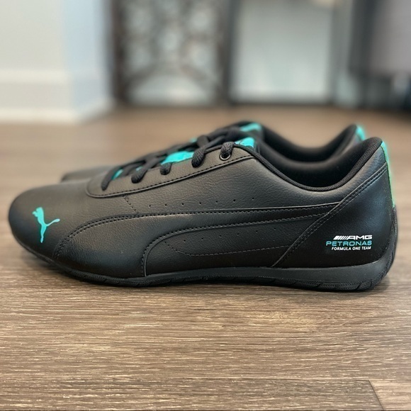Puma Mercedes F1 Neo Cat Motorsport sz 10.5, 12 - Picture 1 of 4